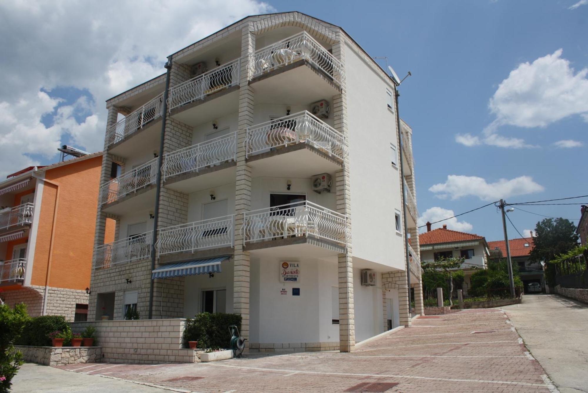 Villa Daniela Trogir Bagian luar foto