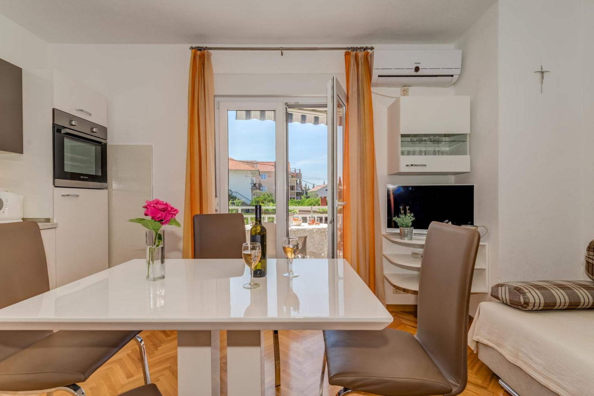 Villa Daniela Trogir Bagian luar foto