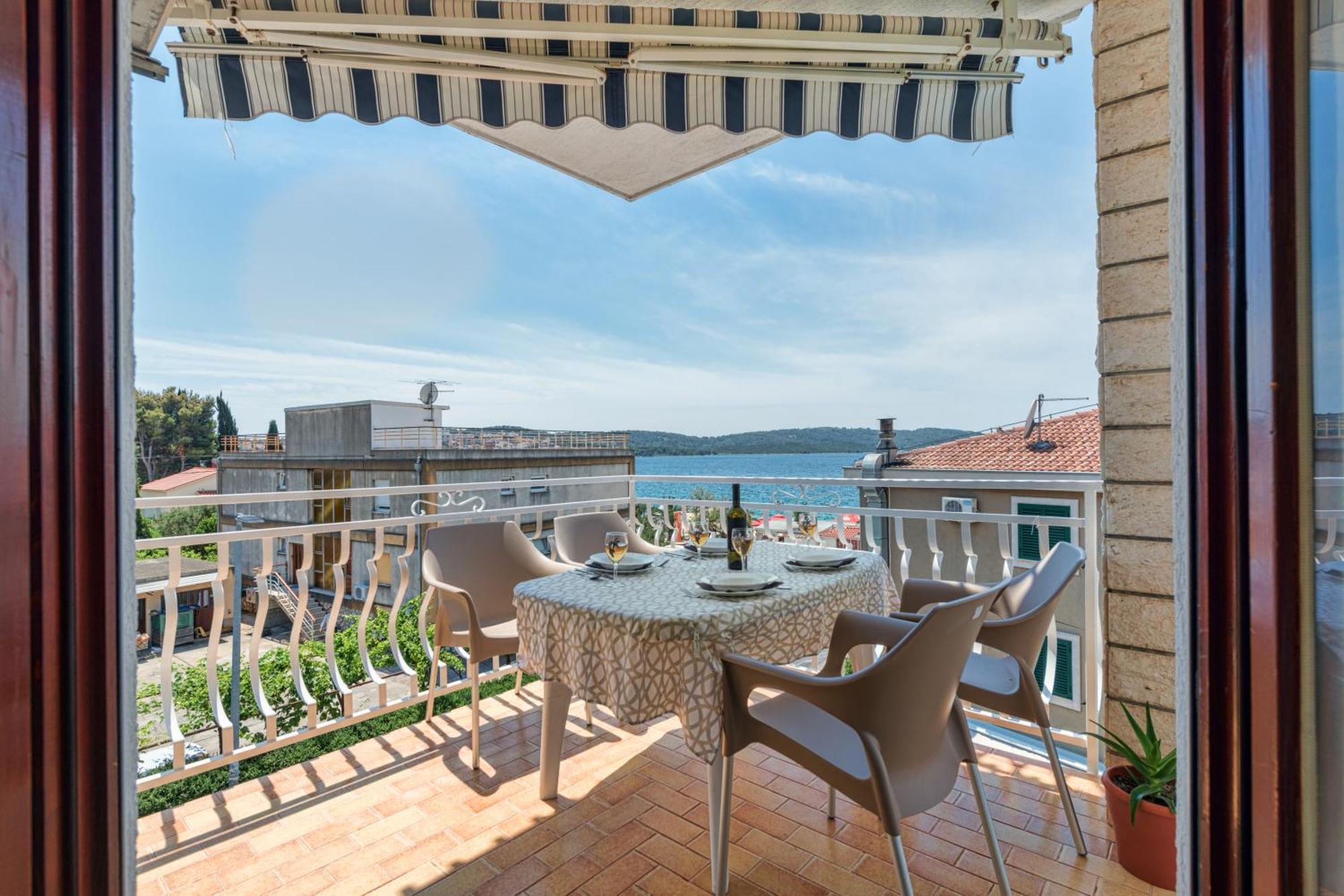 Villa Daniela Trogir Bagian luar foto