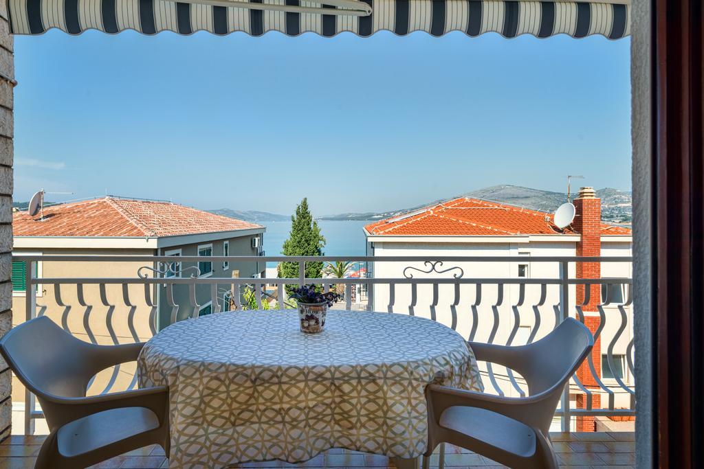 Villa Daniela Trogir Bagian luar foto