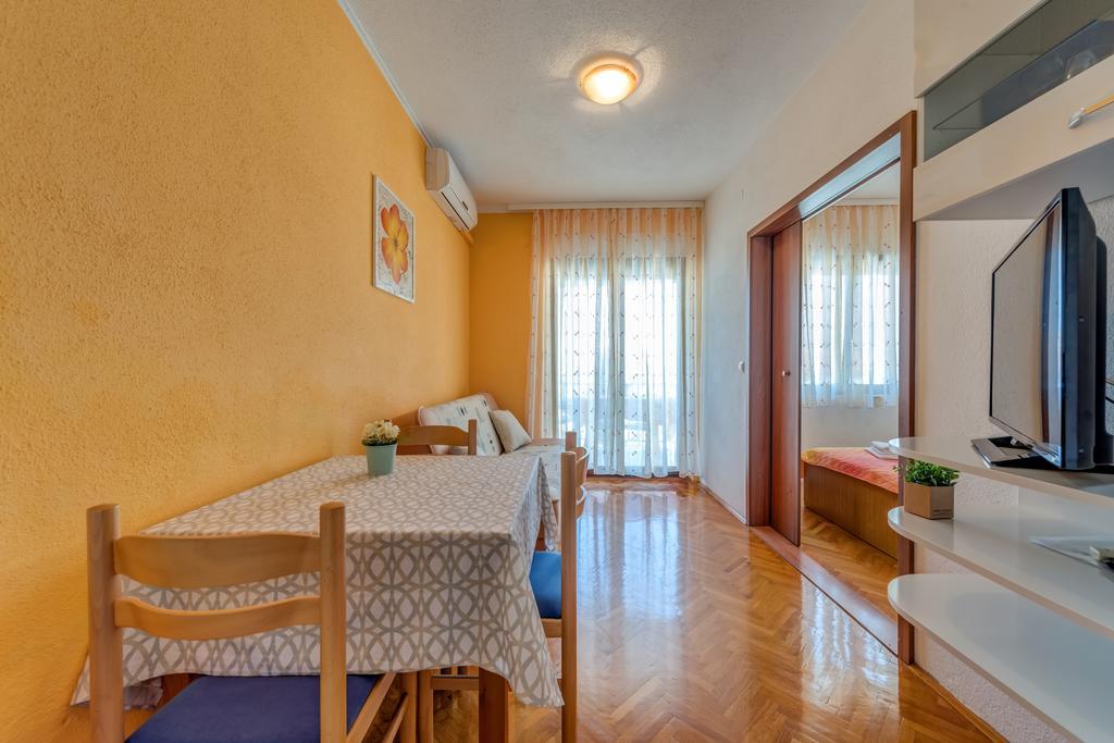 Villa Daniela Trogir Bagian luar foto