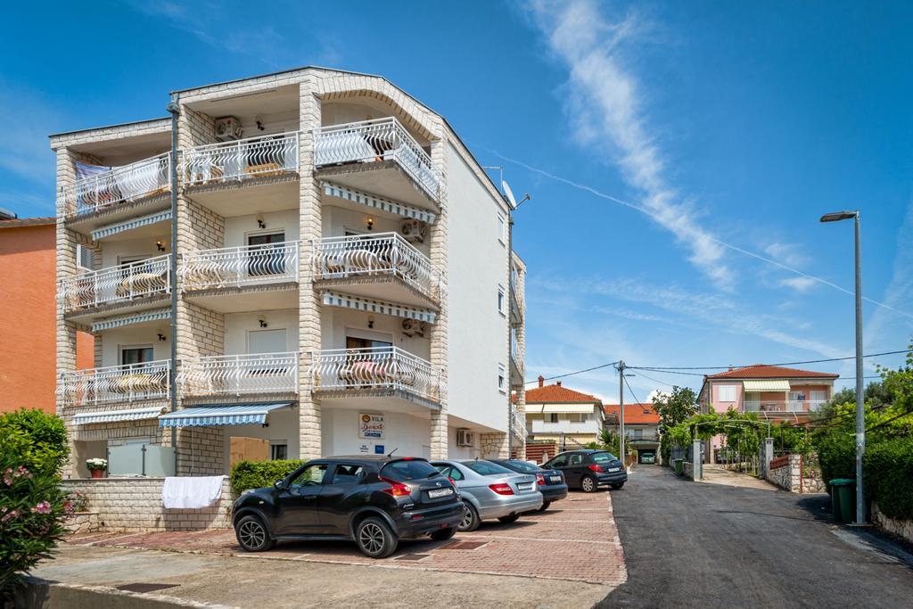 Villa Daniela Trogir Bagian luar foto