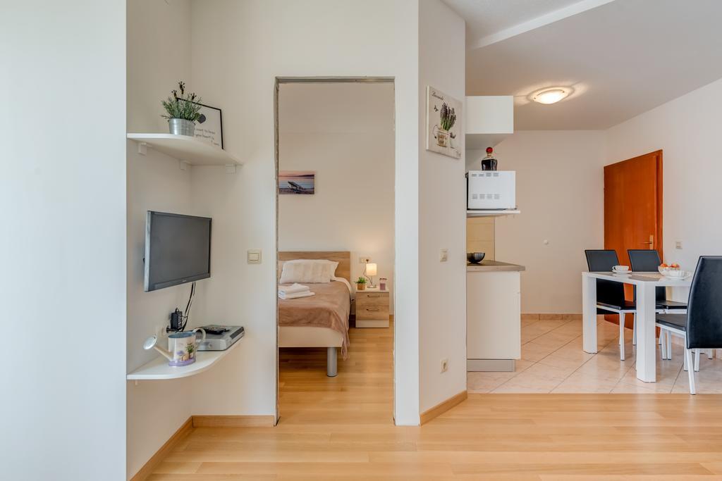 Villa Daniela Trogir Bagian luar foto